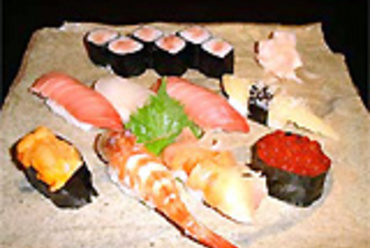 一人前寿司 富士3000円 箱根2500円 おまかせコース6000円~