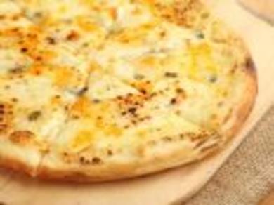 6種類のチーズのピッツア