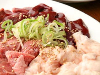 2h飲み放題+お肉食べ放題で4200円!平日宴会でさらにお得に♪