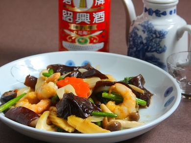 カラオケ完備。中華料理コースを囲んで新年はじめの大宴会を!