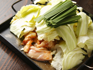プリプリ食感がたまらない『ホルモン ジュージュー焼き』