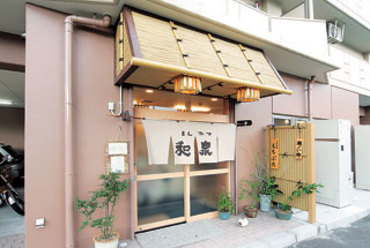 長町南駅やザ・モール仙台の近くに建ち、買い物帰りにも最適