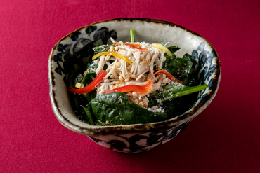 鶏から出る旨味、野菜の旨味の凝縮された『万作名物“旨煮”』