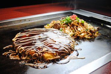 ご家族おそろいで当店自慢の豊富なお好み焼きをお楽しみください