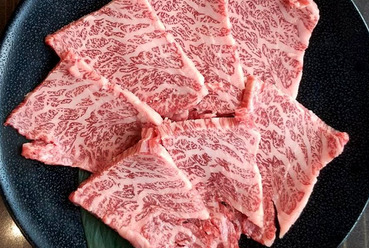【人気!】厳選炙りにく寿司食べ放題はお得な2H飲み放題付 3980円!送別会・歓迎会や各種飲み会に◎