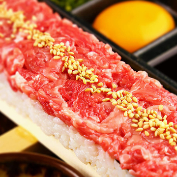 3時間飲み放題「牛トロの炙りユッケ寿司コース」3980→3480円