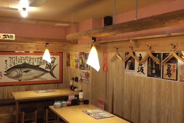 落ち着ける店内(※写真の店舗は系列店舗です)