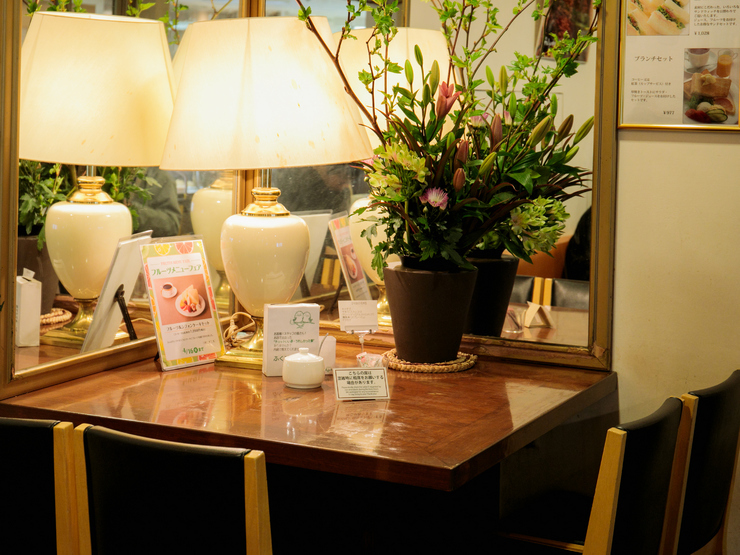 コーヒーと紅茶とケーキの店 カンタベリカフェ 新宿西口 都庁前 カフェ のグルメ情報 ヒトサラ