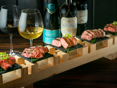 厳選した5つの部位をいただく『匠の肉KAPPOU盛り』