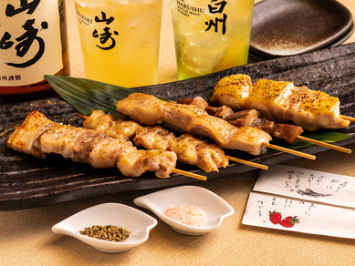 厳選した北海道産鶏肉&豚肉を使用『お肉の串焼き盛り合わせ』