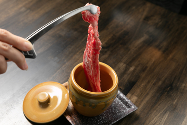 焼いた後に一口大にカットしていただく『なかおち1本焼き』