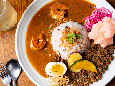 20種超のスパイスを使った本格カレー『無添加スパイスカリー』