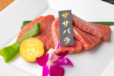 キメの細かい肉質、赤身と脂身のバランスも絶妙な『ササバラ』