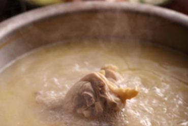 コラーゲンたっぷり水炊き鍋コースで各種 ご宴会