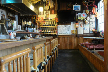 出張でいわきにいらっしゃるサラリーマンにも人気のお店です。