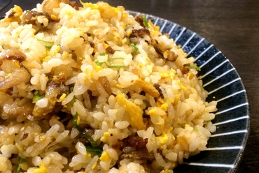 牛すじ炒飯