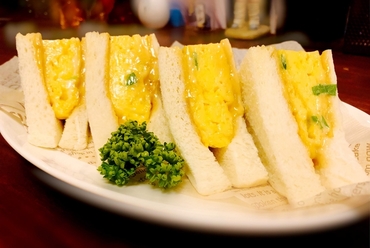 モッツァレラのだし巻きサンドイッチ