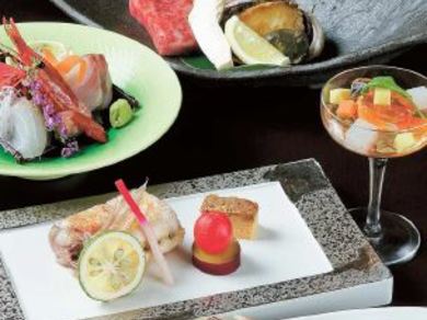 新年のお祝いは光琳で!
