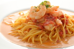 パスタ　アンド　ダイニング　沙久良　染井野店