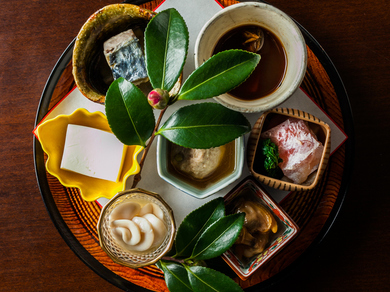 日本料理の粋を凝縮する自慢の『八寸』