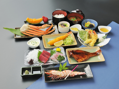【各種宴会向け】宴会コース(+1500円で2H飲み放題付)
