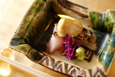 醤油ムースの滑らかな味わいと上質な風味が調和した『お造り』