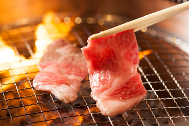 上質な九州の国産牛と一緒に美味しいお酒を堪能