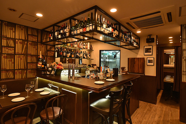 仕事帰りにホッと一息、一人の時間をゆったりできる店