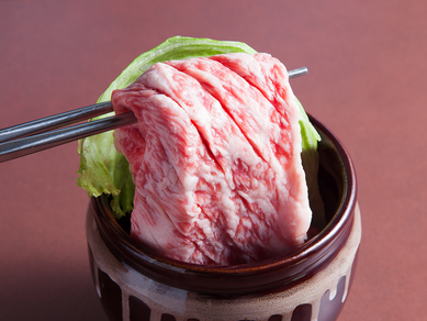 自家製の秘伝ダレに漬けこんだ『壺漬け一本焼き』