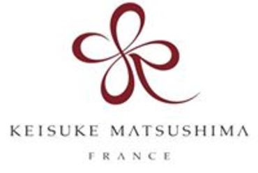 KEISUKE MATSUSHIMAスペシャリテ、牛肉のミルフィーユ仕立て、わさび風味