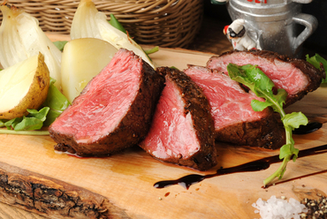 『北海道産いけだ牛モモ肉(150g)』はお店の自慢メニュー