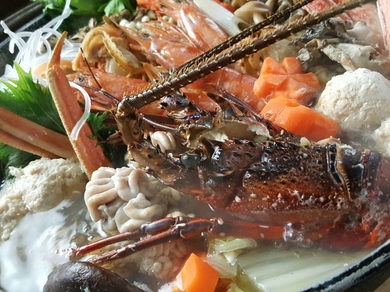 ヒトサラ限定!6,500→6,000飲み放題付伊勢海老入り海鮮鍋コース