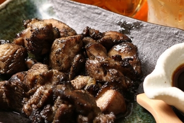 はかた地鶏のもも炭火焼き