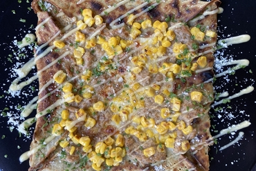 ハンガリー産鴨もも肉のコンフィ