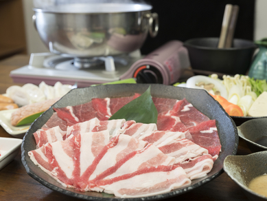 旨味たっぷりのアグーを食べつくせる『アグーづくし しゃぶしゃぶset』