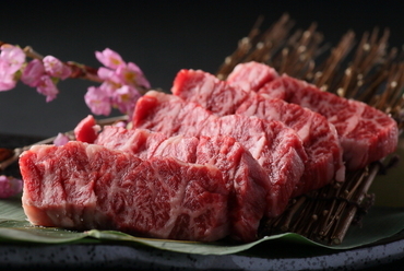 肉厚で食べごたえ十分。旨味たっぷりやわらかくてジューシーな『特選ハラミ』