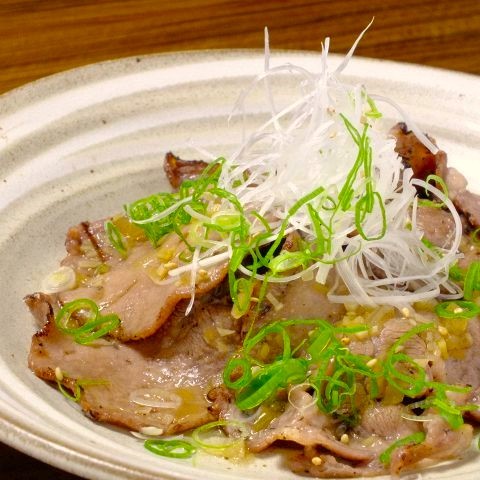 包廂居酒屋料理與酒siki 位於高知站 播磨屋橋 高知縣savor Japan 品味日本