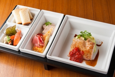 シェフのアイデアで彩る『KOKOCHIランチ』