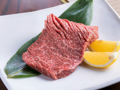 やわらかく深い味わいの『赤身ランプステーキ』100g