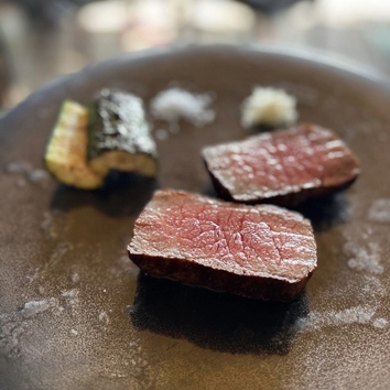 ディナーBコース　（全９皿）　＊前日までの要予約