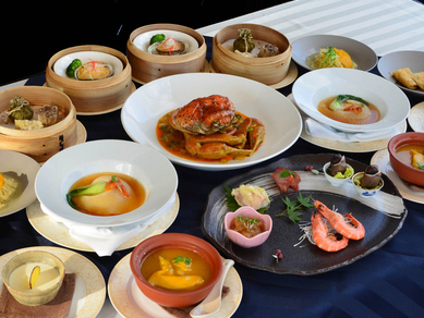 松茸 フカヒレ 鮑 ズワイガニなど、贅沢食材の特別なコース