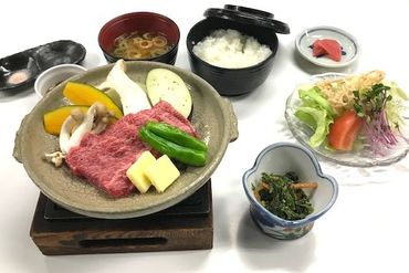 飛騨牛ステーキ定食