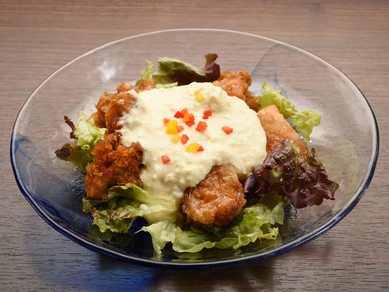 野菜本来の甘味を効かせた南蛮だれが絶品『チキン南蛮』