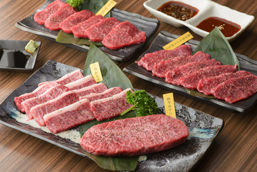 夏に最強の組み合わせは冷えたビールと美味しいお肉で決まり!