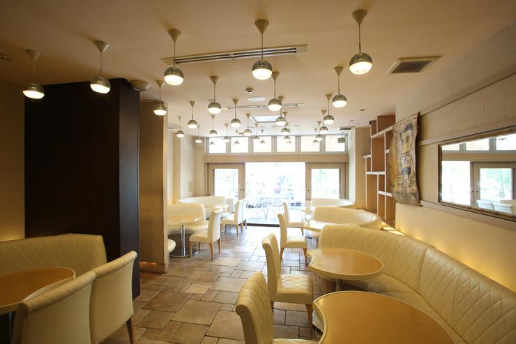 天現寺Café floor