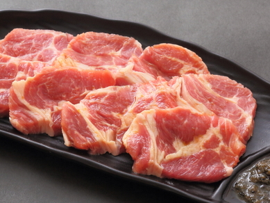 焼き方にもこだわりがある『生ラム』