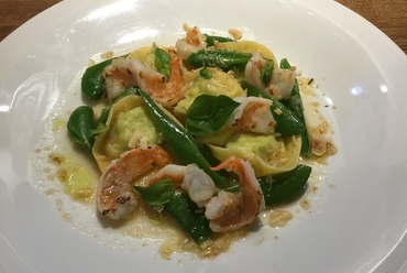 自家製手打ちパスタの料理