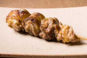 高火力で焼き上げる未体験の一串