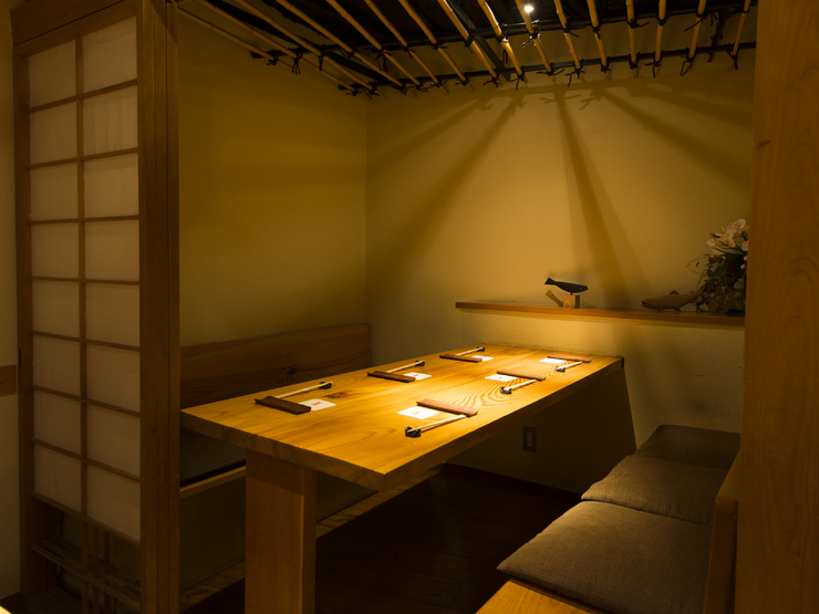 新宿 鍋 個室 デート