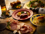 炭焼きとフィレ肉とワインのビストロ　＆farms